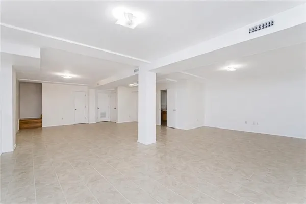 $989,000 | 8403 19th Avenue, Unit 1A | Van Pelt Manor