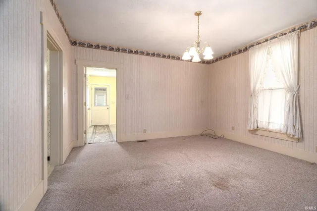 $189,000 | 411 East Monroe Street, Attica, IN 47918