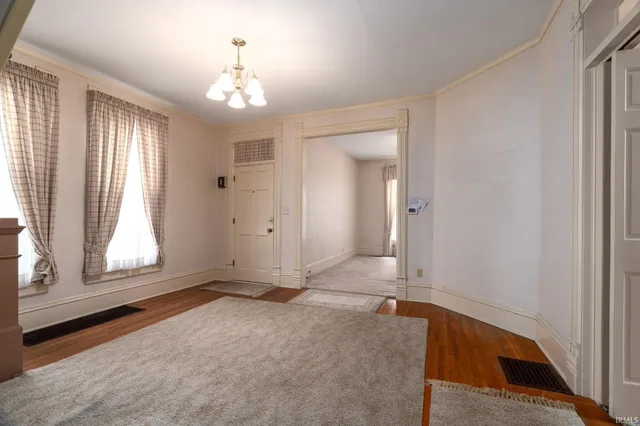 $189,000 | 411 East Monroe Street, Attica, IN 47918