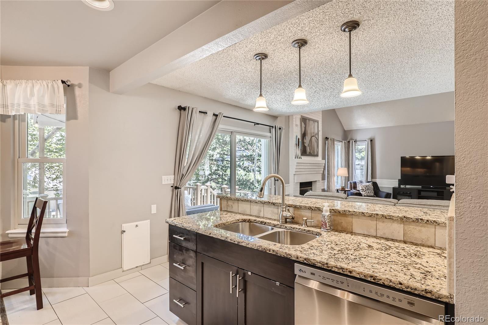 9674 Pinebrook Street Highlands Ranch, CO 80130 - Photo 9 of 28 Gallery Image 9