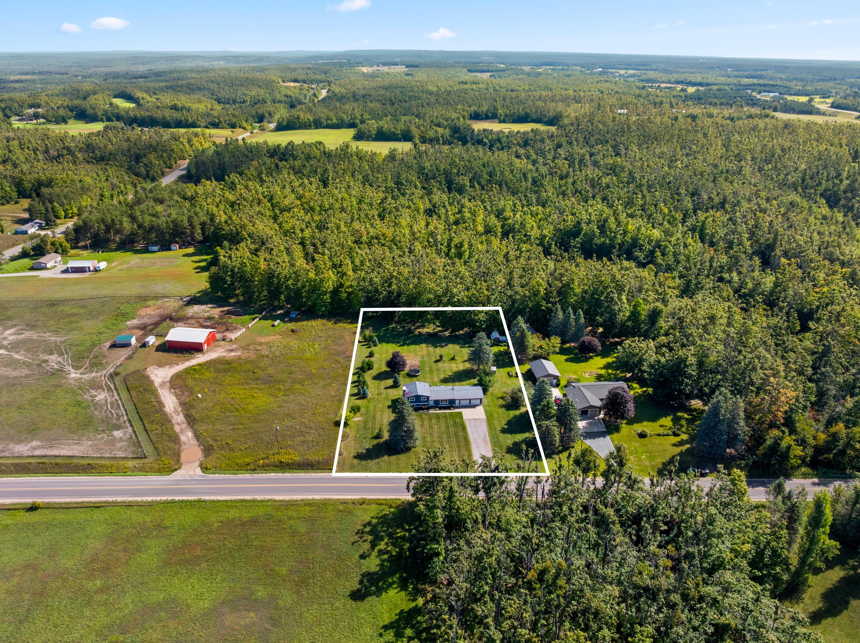 277 Chester Road Gaylord, MI 49735 - Photo 49 of 51 Gallery Image 49