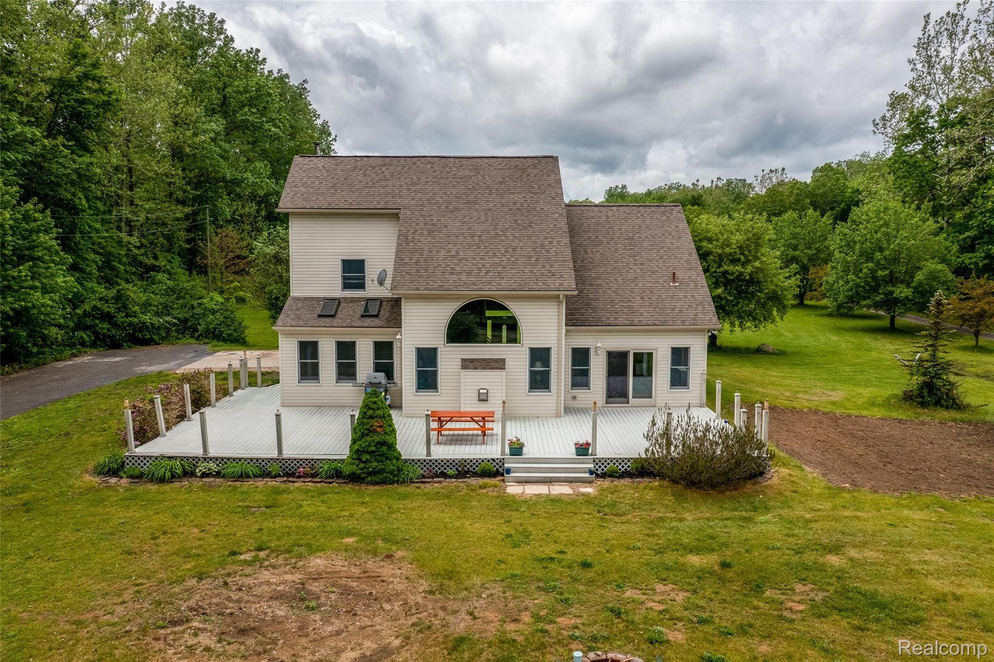 13034 Capernall Road Carleton, MI 48117 - Photo 37 of 44 Drone18.jpg