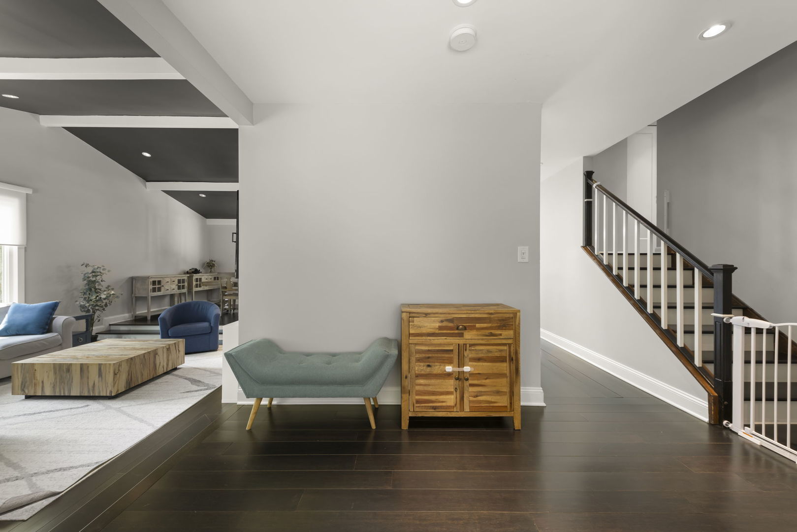 1940 Green Trails Drive Lisle, IL 60532 - Photo 4 of 31 a living room with furniture and a wooden floor