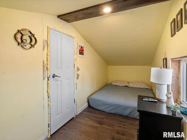 $145,000 | 14107 German Church Road, Johnston City, IL 62951