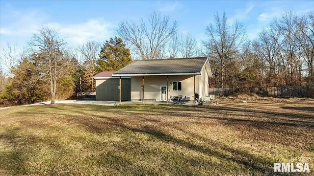 $145,000 | 14107 German Church Road, Johnston City, IL 62951