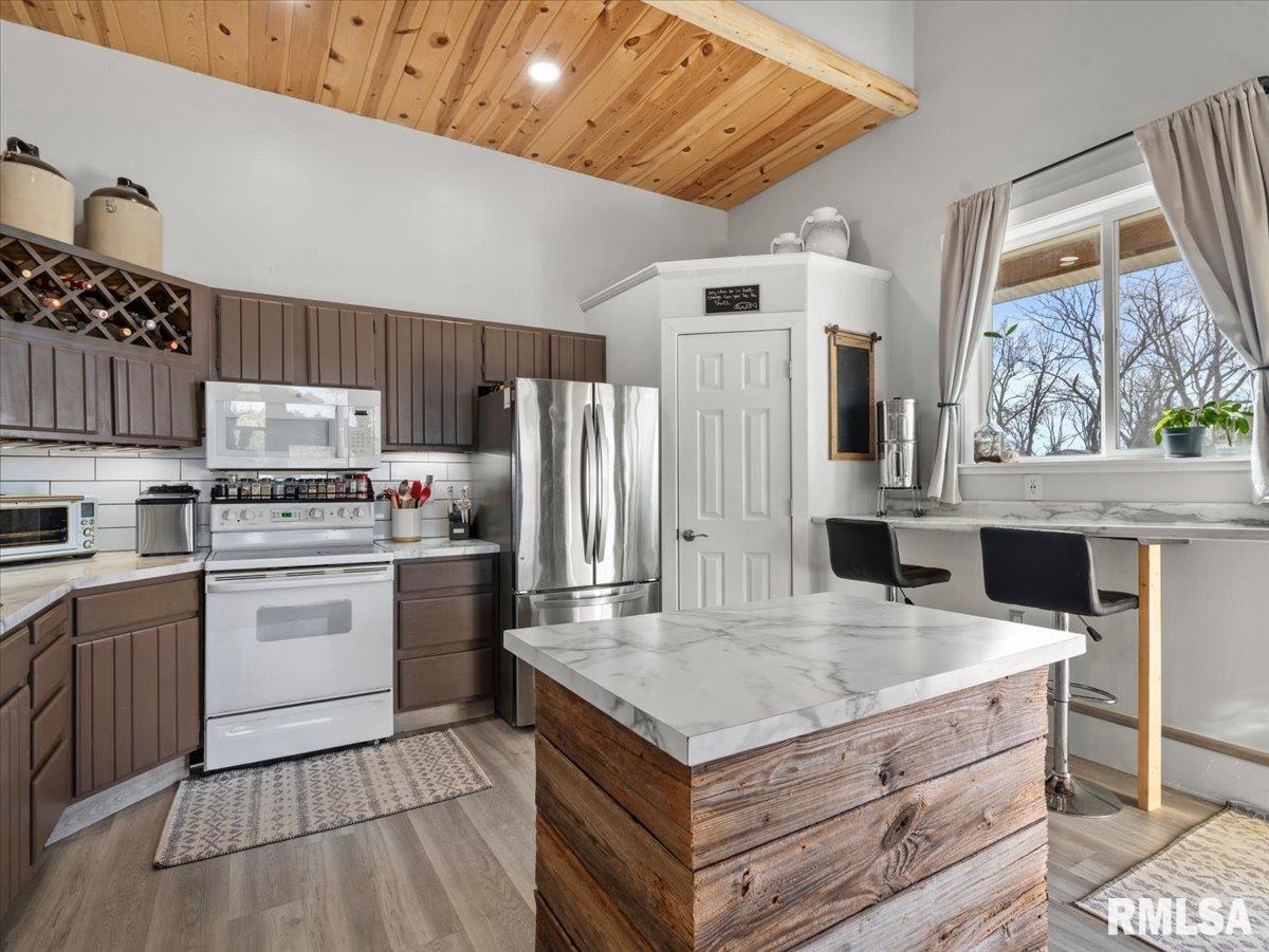 14107 German Church Road Johnston City, IL 62951 - Photo 9 of 27