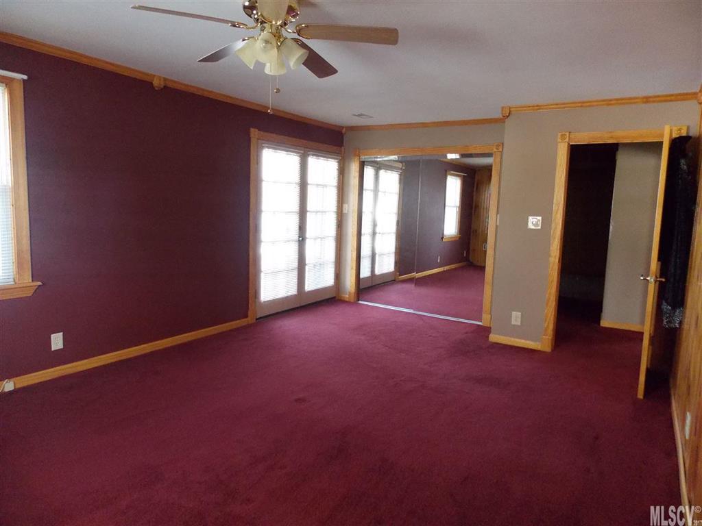3292 Rocky Road Lenoir, NC 28645 - Photo 4 of 25 Gallery Image 4