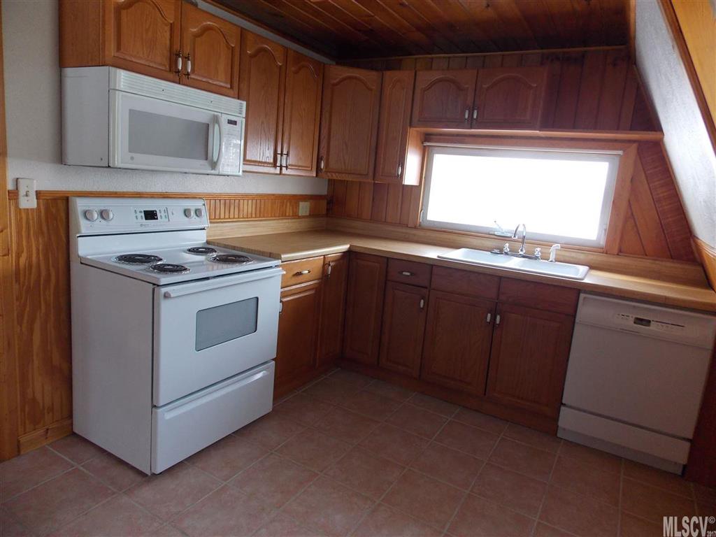 3292 Rocky Road Lenoir, NC 28645 - Photo 7 of 25 Gallery Image 7