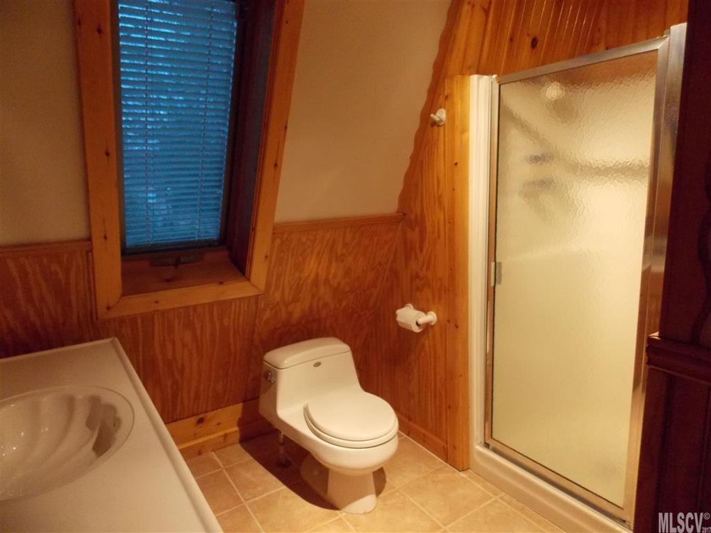 3292 Rocky Road Lenoir, NC 28645 - Photo 9 of 25 Gallery Image 9