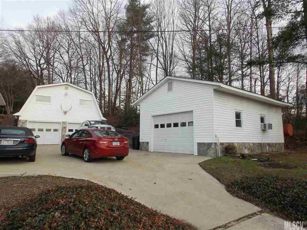 3292 Rocky Road Lenoir, NC 28645 - Photo 10 of 25 Gallery Image 10