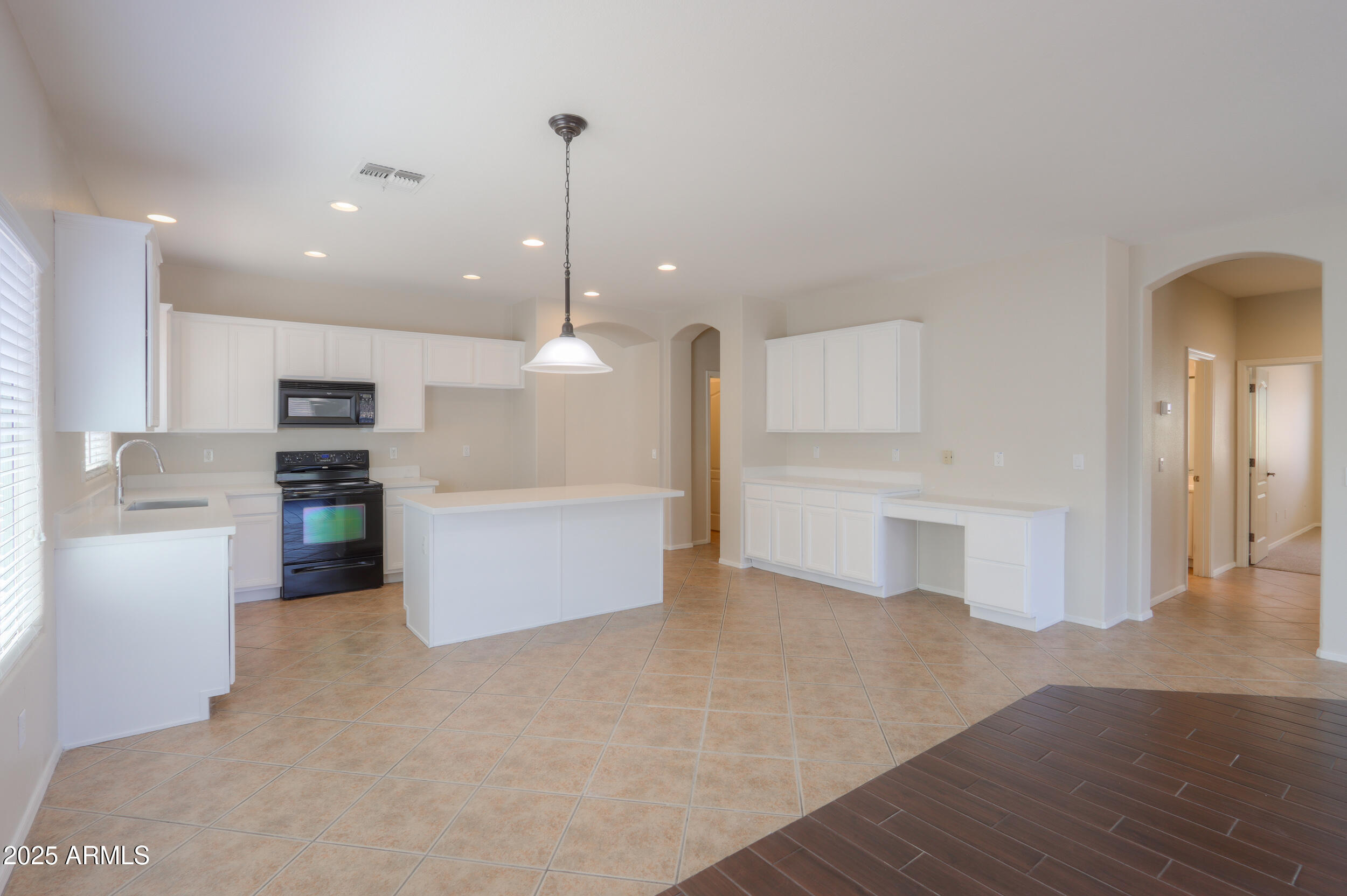 44092 Stonecreek Road Maricopa, AZ 85139 - Photo 13 of 48 14