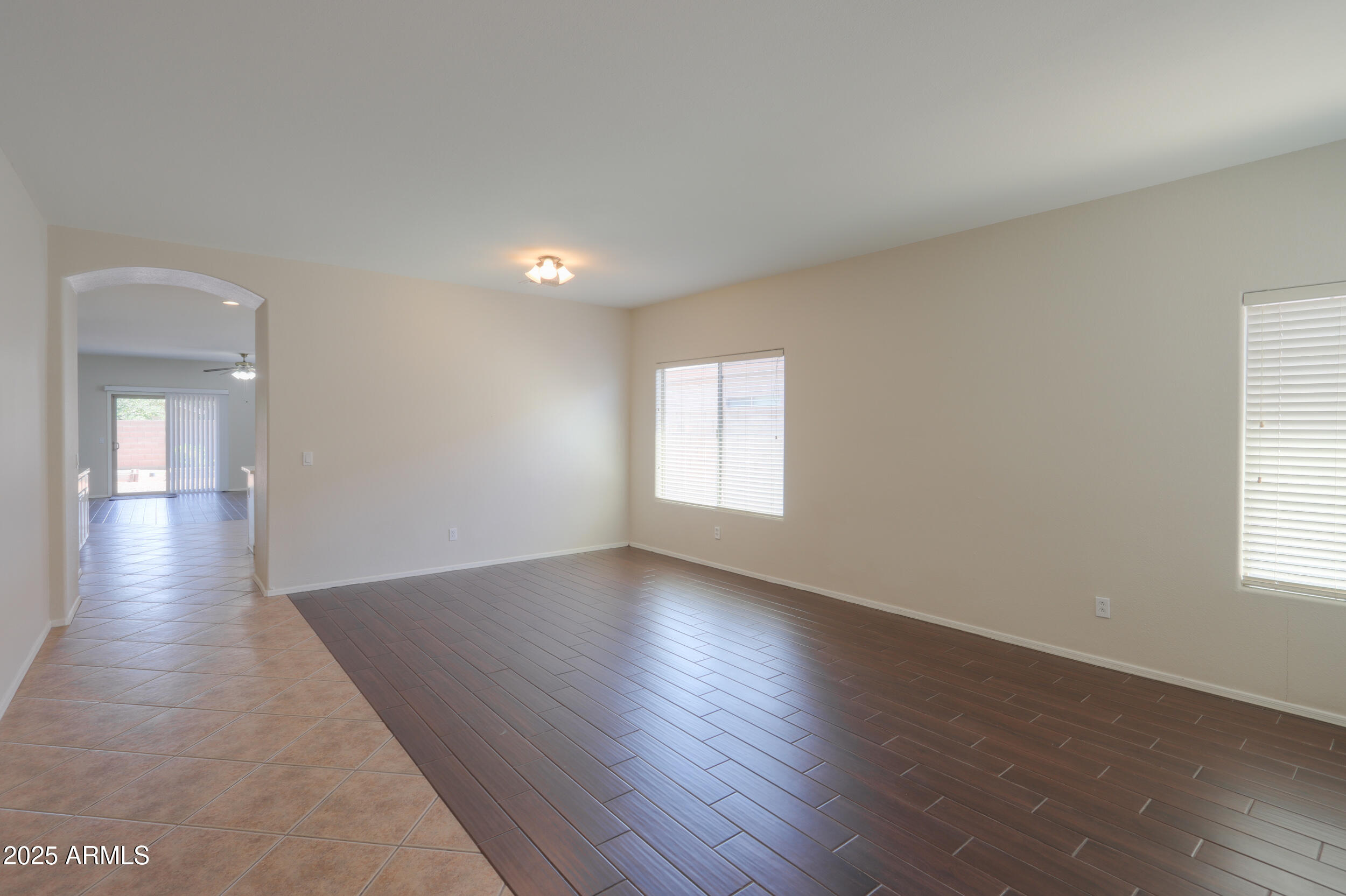 44092 Stonecreek Road Maricopa, AZ 85139 - Photo 17 of 54 05