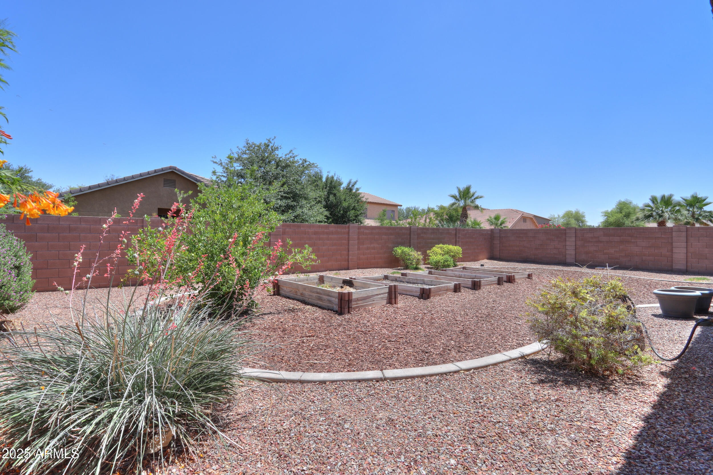 44092 Stonecreek Road Maricopa, AZ 85139 - Photo 53 of 54 47