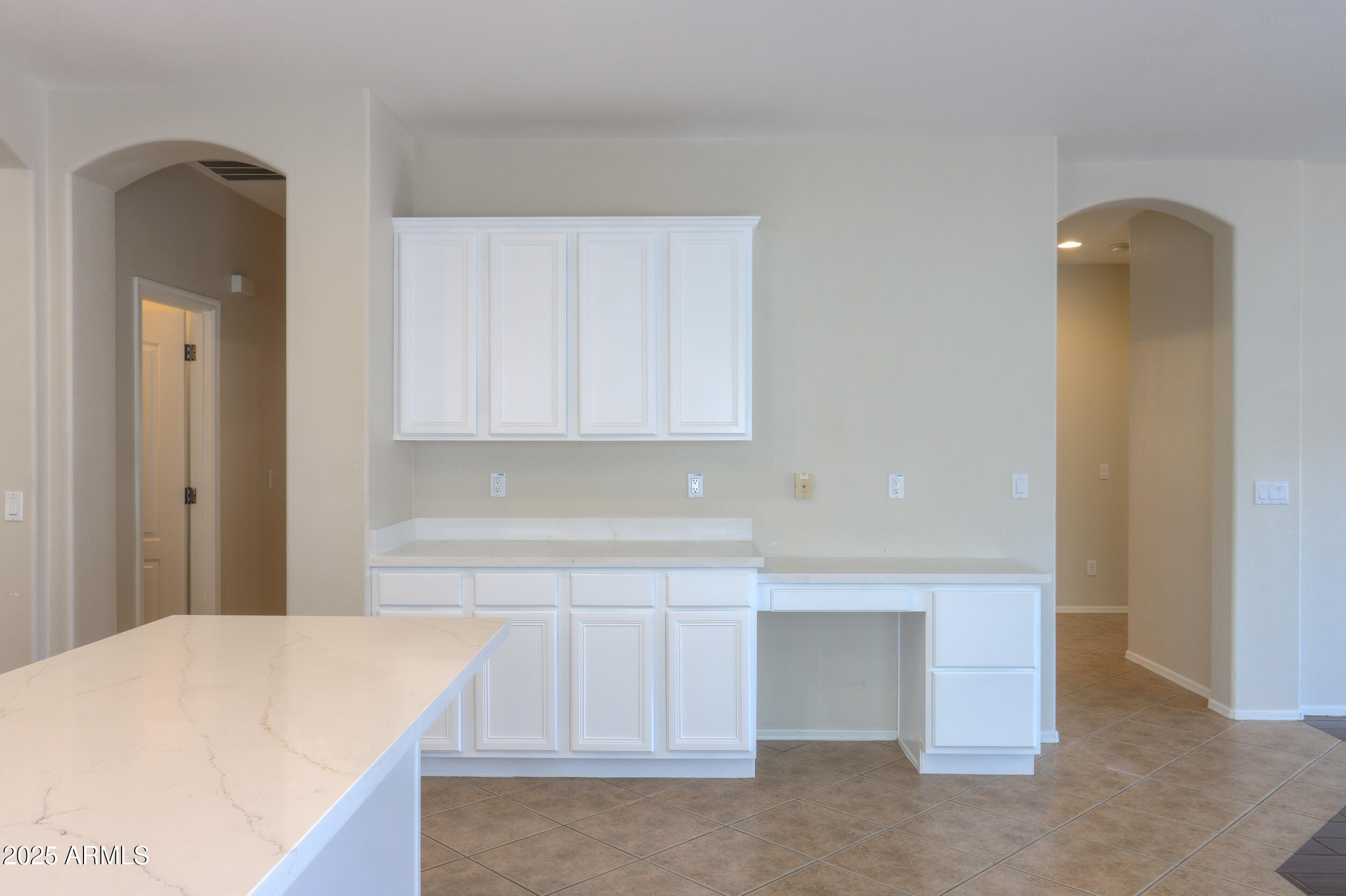 44092 Stonecreek Road Maricopa, AZ 85139 - Photo 8 of 48 13