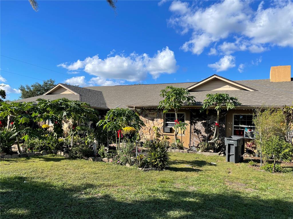 5006 West Sam Allen Road Plant City, FL 33565 - Photo 2 of 14 front house view