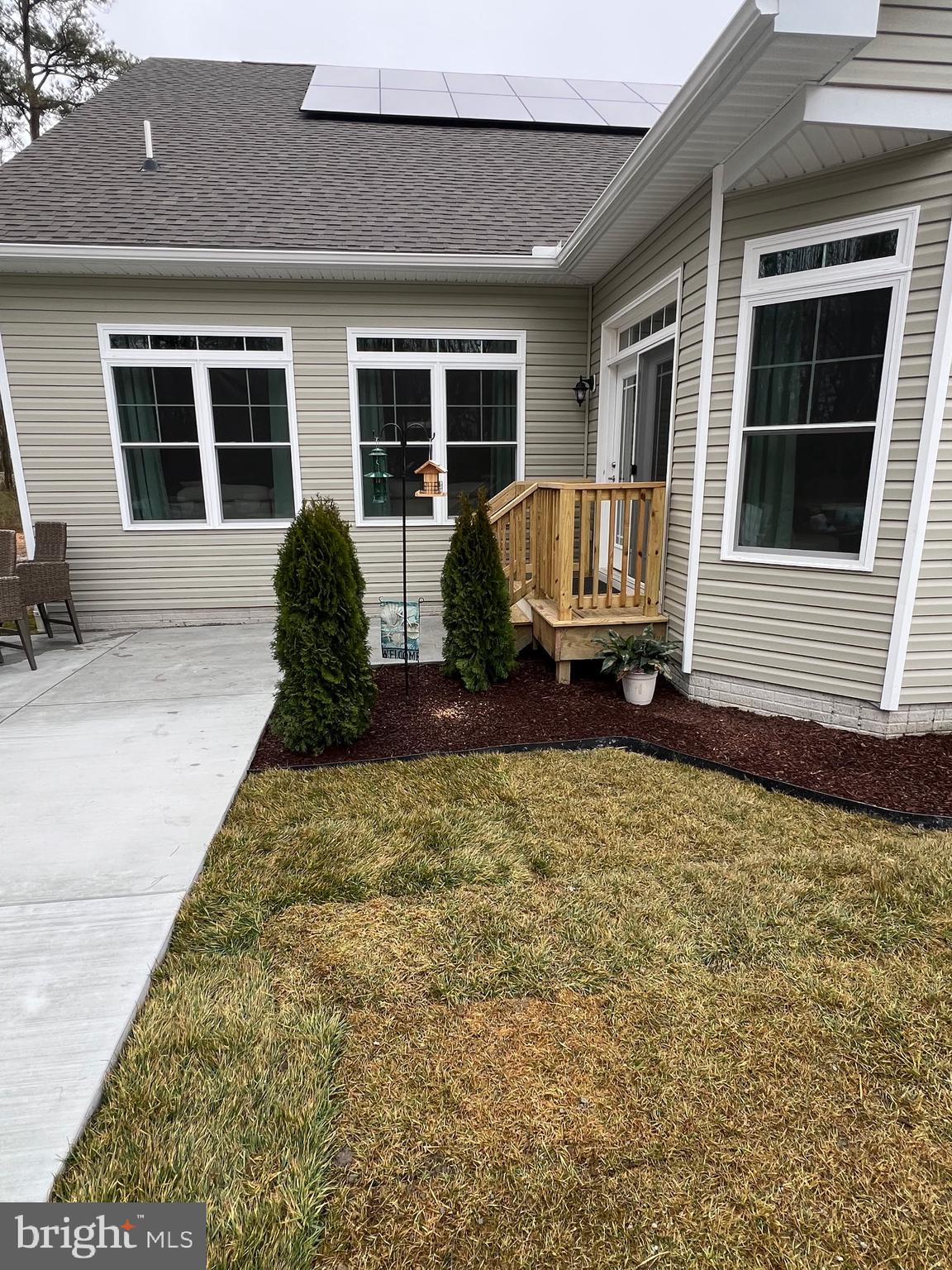 32143 Lynch Road Selbyville, DE 19975 - Photo 46 of 56 a backyard of a house