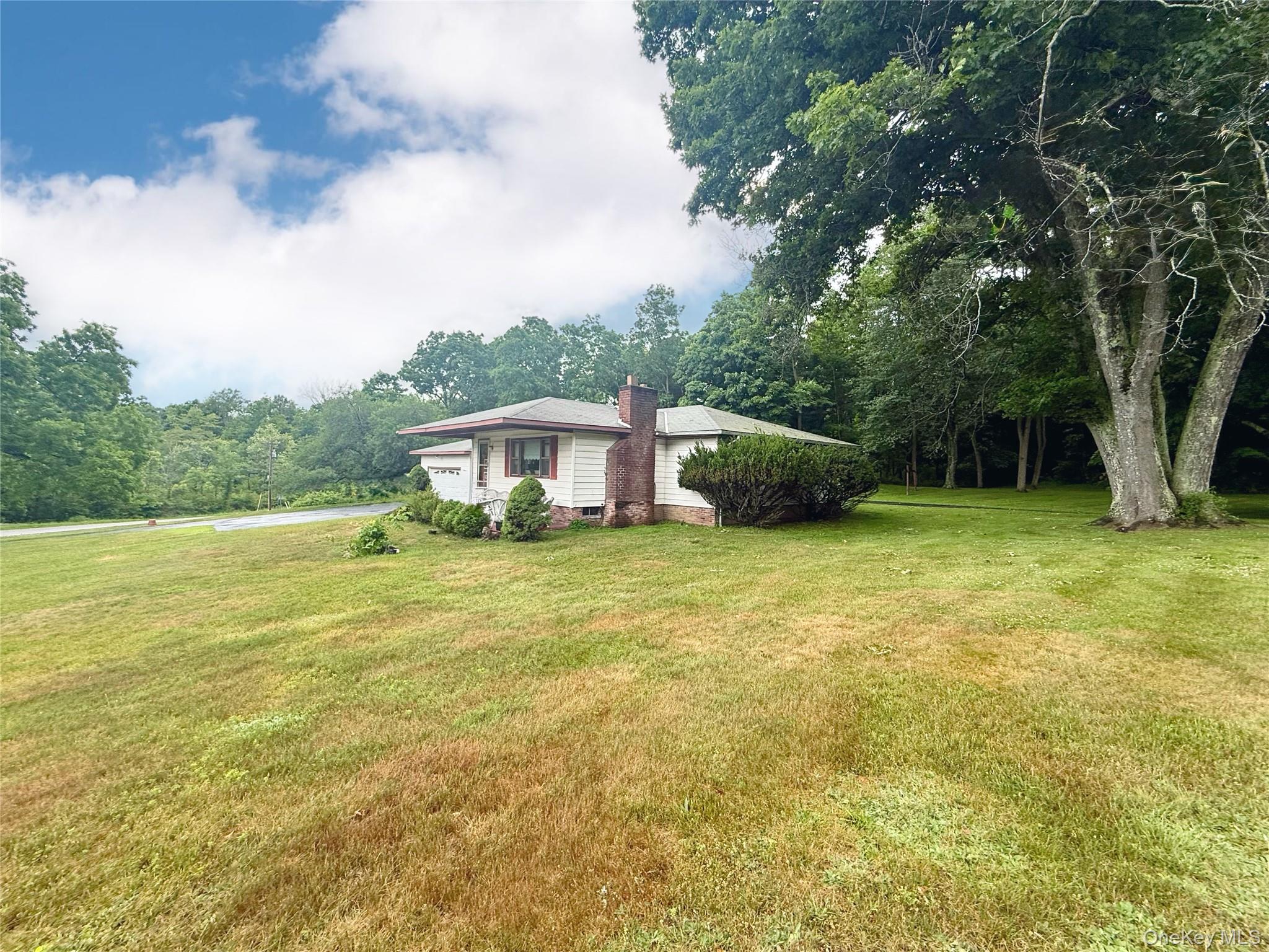 646 Oak Summit Road Millbrook, NY 12545 - Photo 33 of 36