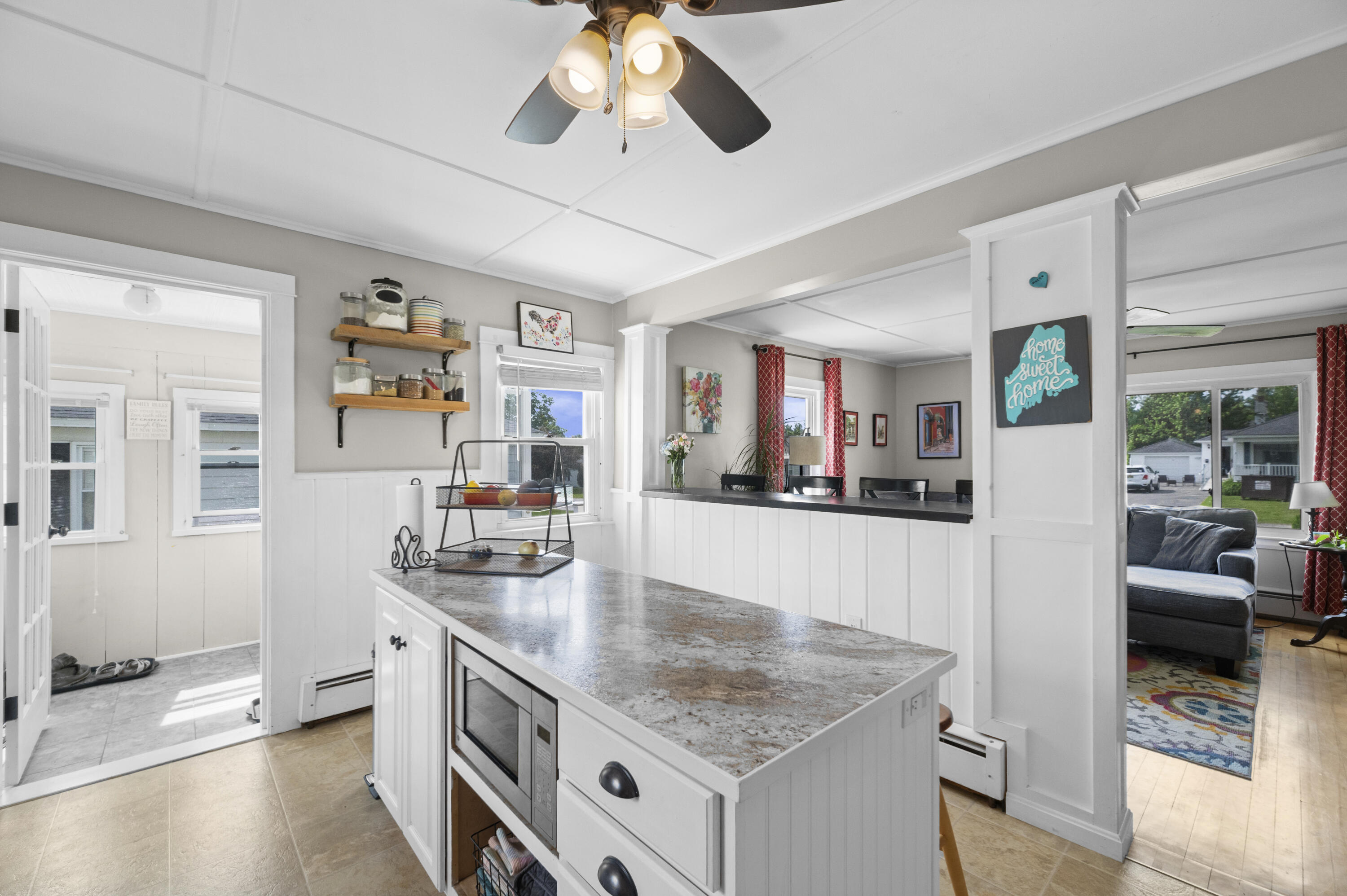 47 Violette Avenue Waterville, ME 04901 - Photo 6 of 29 DSC_3992