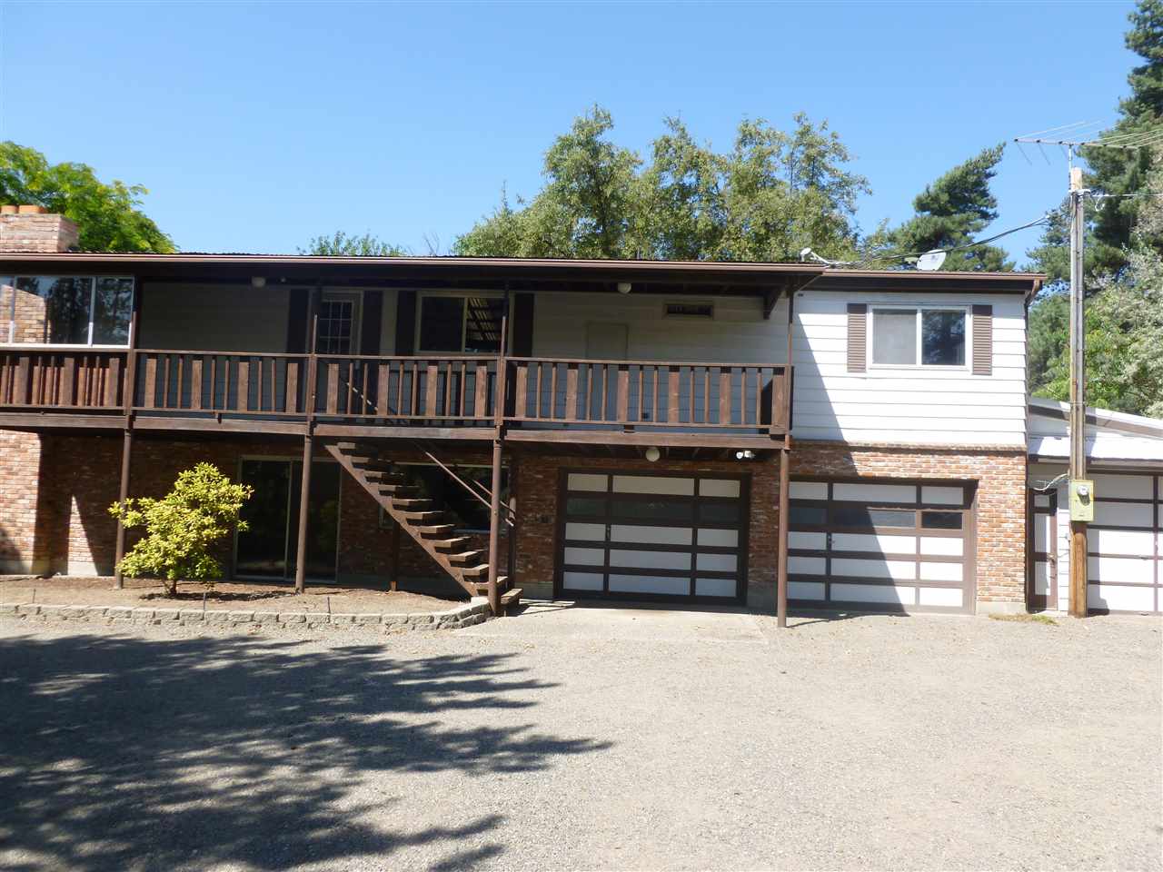 10824 South Kiesling Road Spokane, WA 99223 - Photo 1 of 20 Gallery Image 1