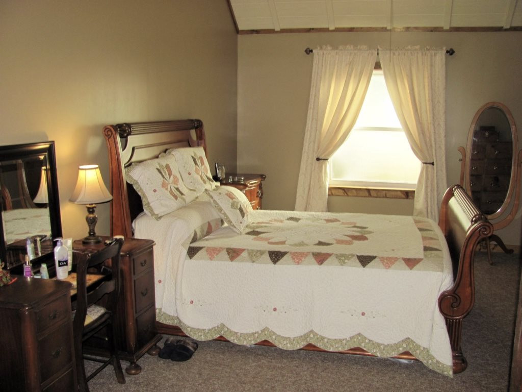 91 T T-Bar Road, Unit A Benson, NC 27504 - Photo 11 of 25 Master Bedroom