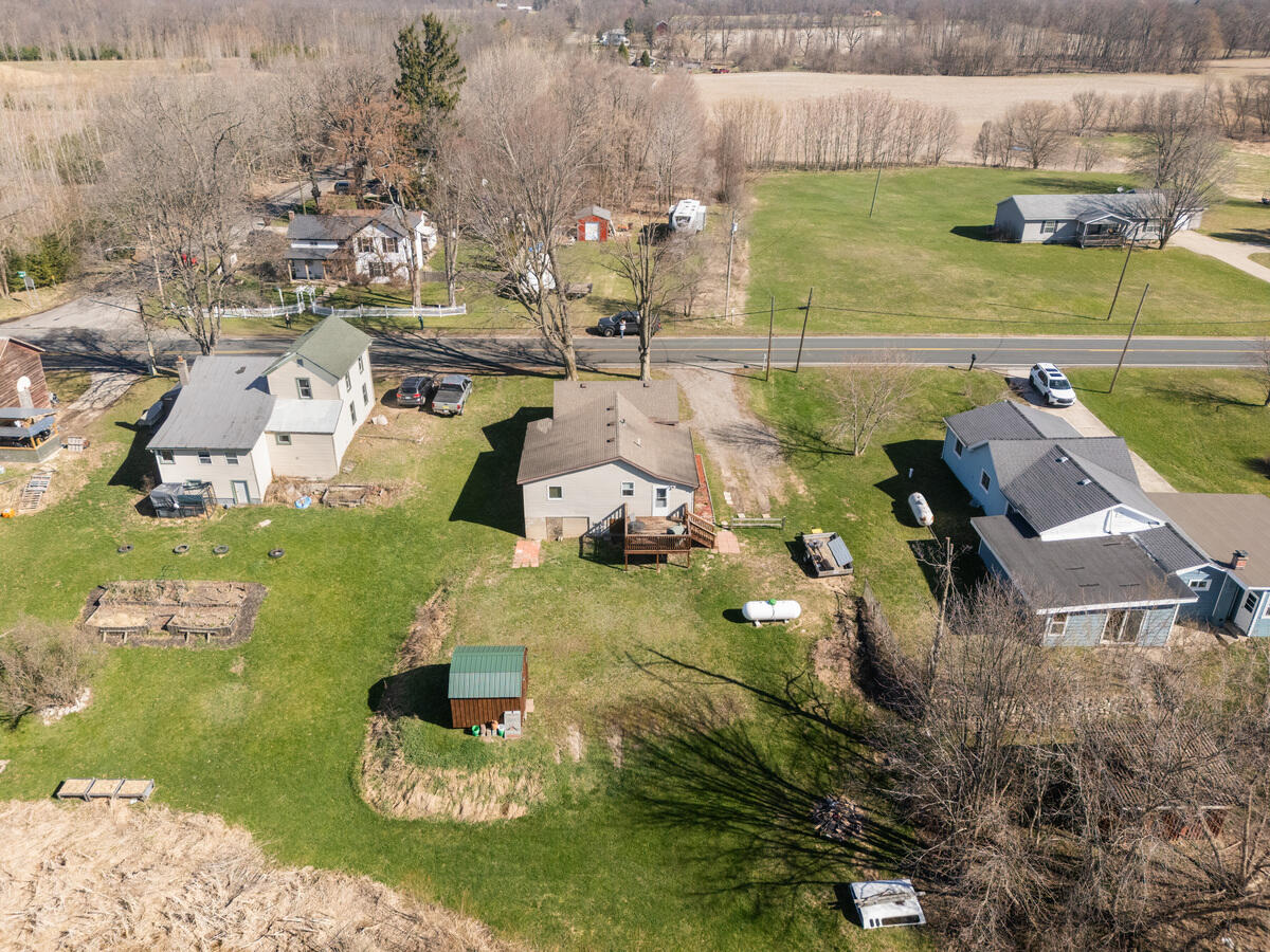 517 West Fenwick Road Fenwick, MI 48834 - Photo 22 of 25 https___photoreal.io_wp-content_photorea