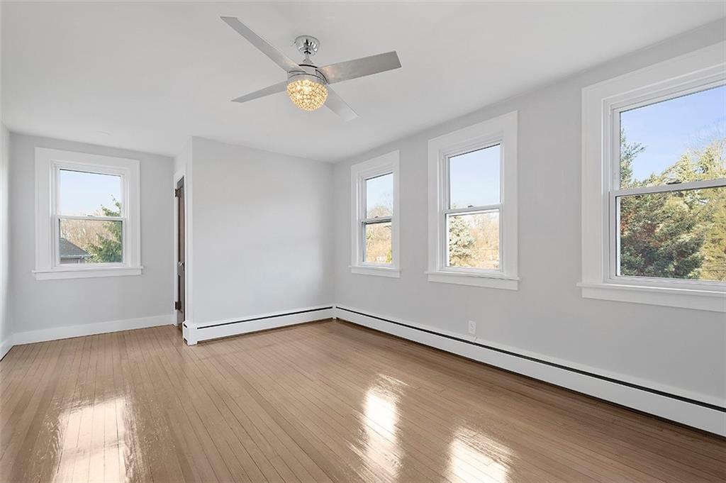 224 Glasgow Road Pittsburgh, PA 15221 - Photo 16 of 25 Gallery Image 16