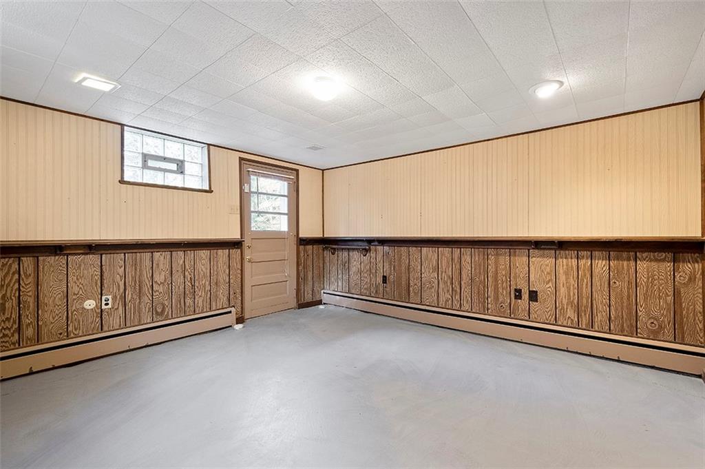 224 Glasgow Road Pittsburgh, PA 15221 - Photo 20 of 25 Gallery Image 20