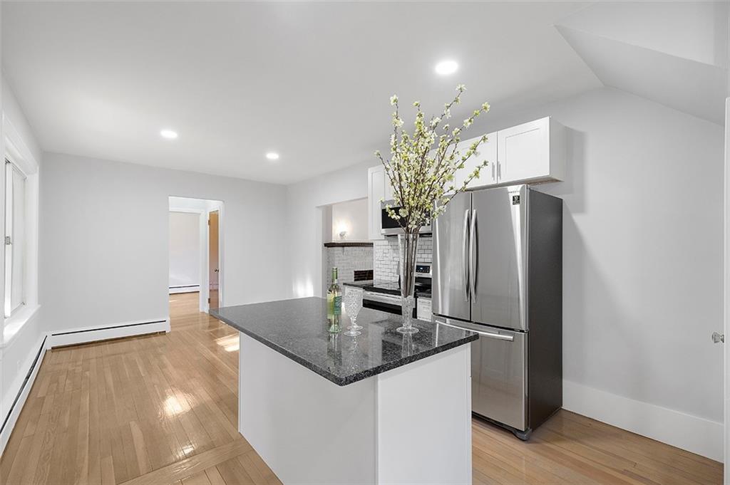 224 Glasgow Road Pittsburgh, PA 15221 - Photo 4 of 25 Gallery Image 4