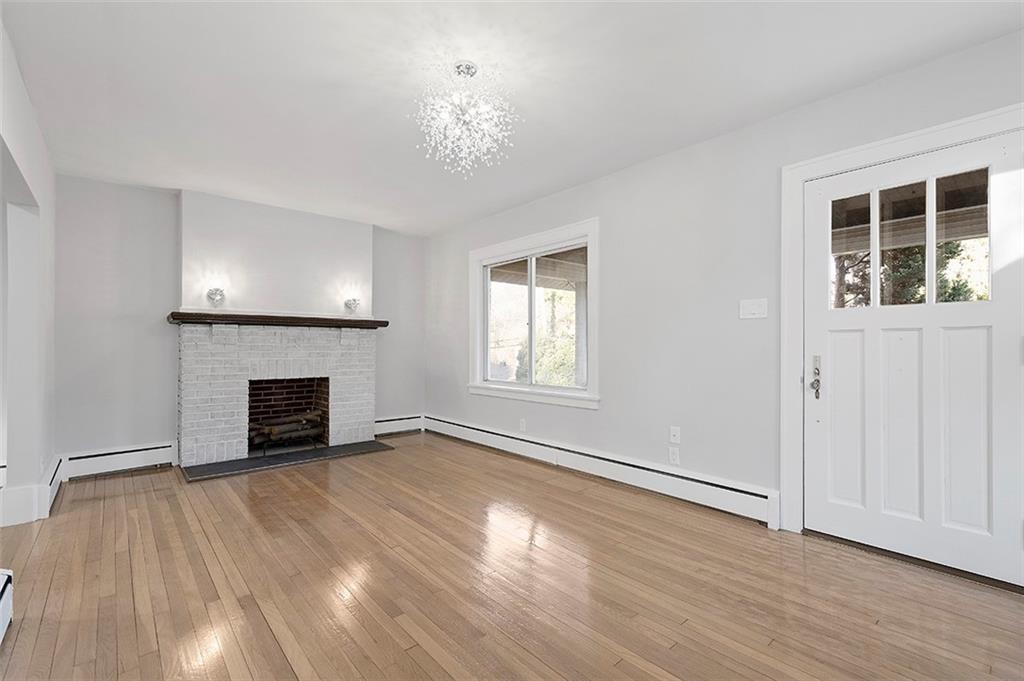 224 Glasgow Road Pittsburgh, PA 15221 - Photo 7 of 25 Gallery Image 7