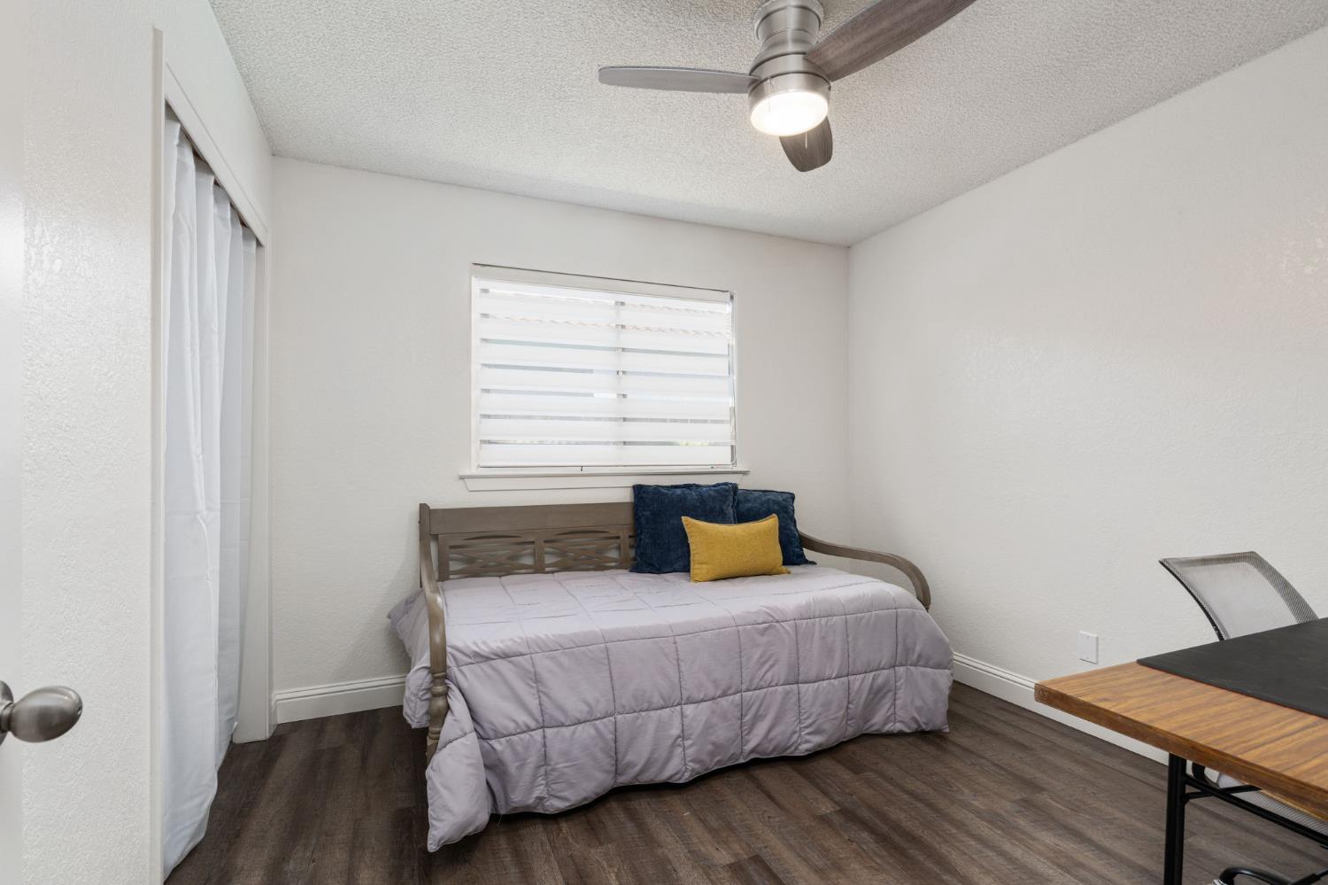 5201 West Griffith Way Fresno, CA 93722 - Photo 19 of 30