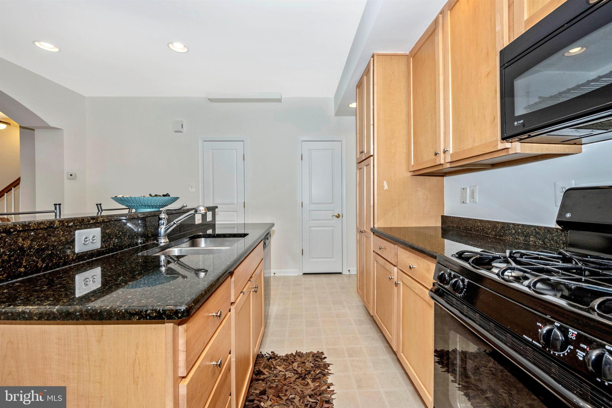 1790 Poolside Way, Unit 22A Frederick, MD 21701 - Photo 26 of 64 KITCHEN