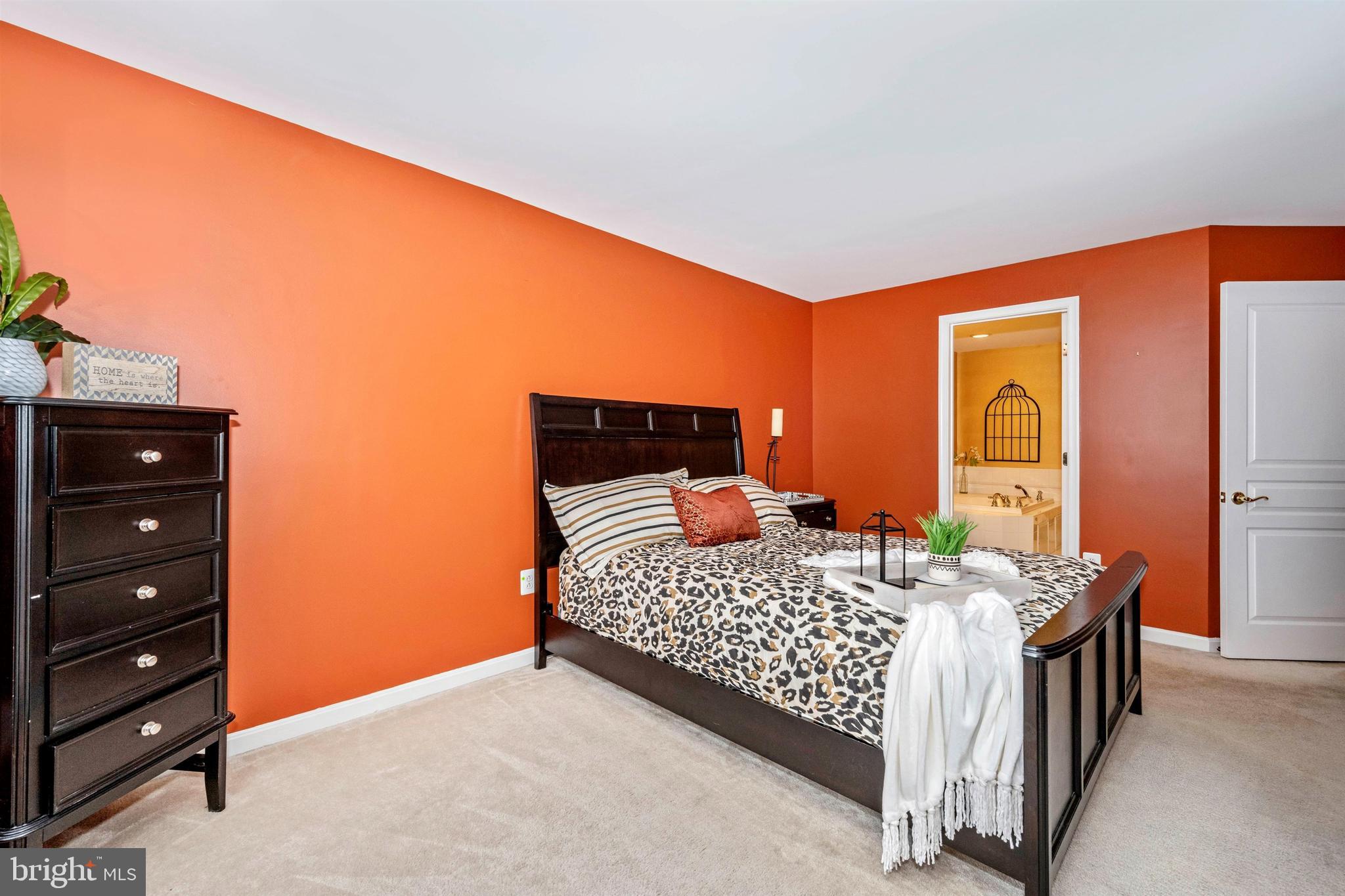 1790 Poolside Way, Unit 22A Frederick, MD 21701 - Photo 39 of 64 onsuite bathroom