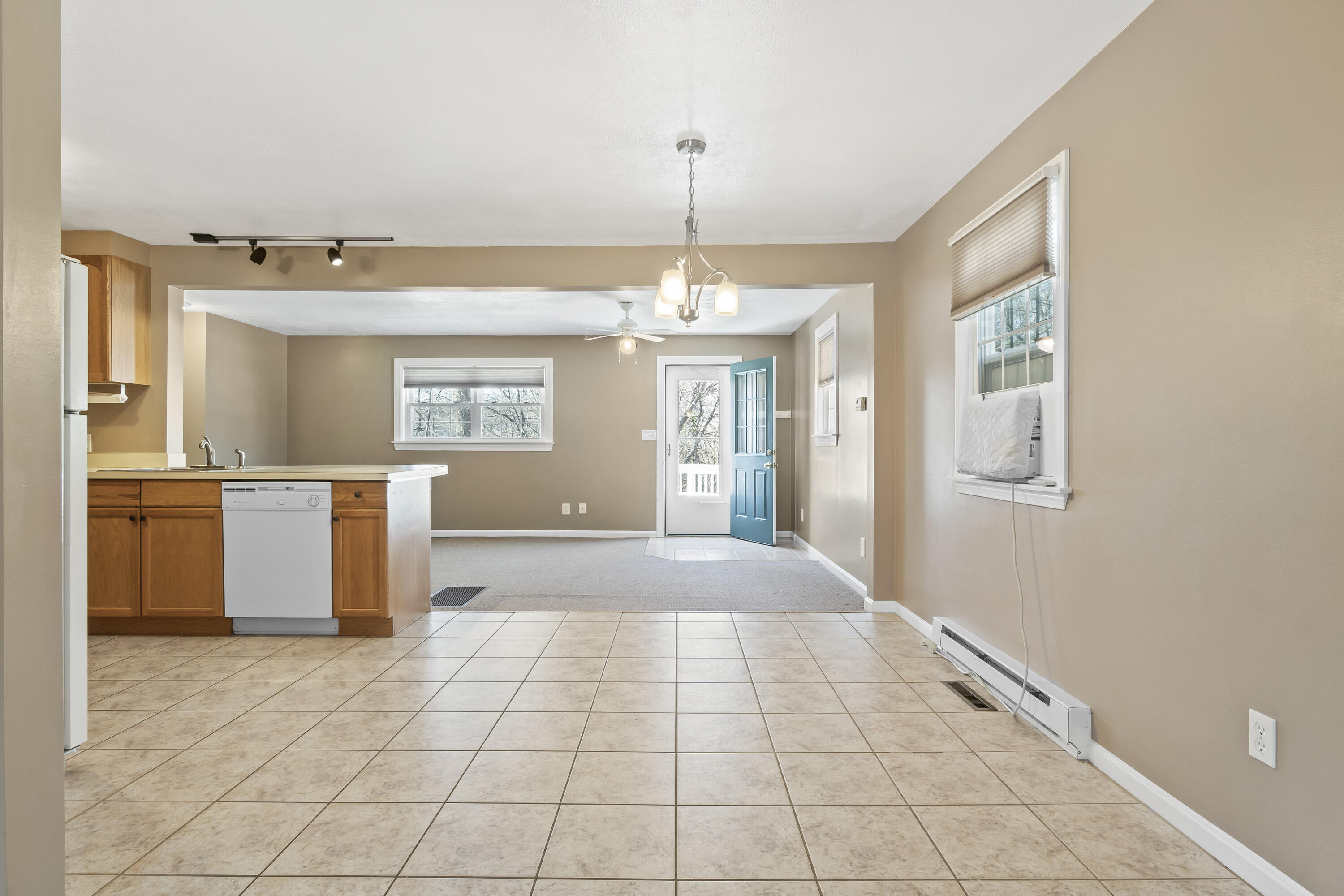 121 Woodbridge Road York, ME 03909 - Photo 6 of 50 121 Woodbridge Rd_117