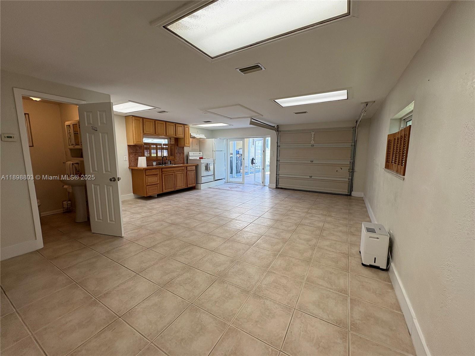 830 South Beach Street, Unit 2 Daytona Beach, FL 32114 - Photo 6 of 11 a view of a livingroom with furniture