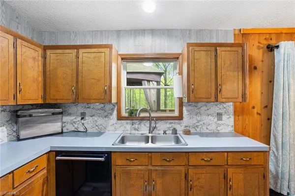 $376,000 | 227 Baldwin Drive, Lowgap, NC 27024