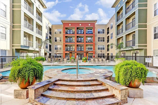 $169,000 | 1711 Old Spanish Trail, Unit 440, Houston, TX 77054