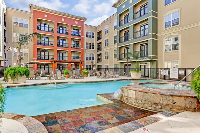 $169,000 | 1711 Old Spanish Trail, Unit 440, Houston, TX 77054