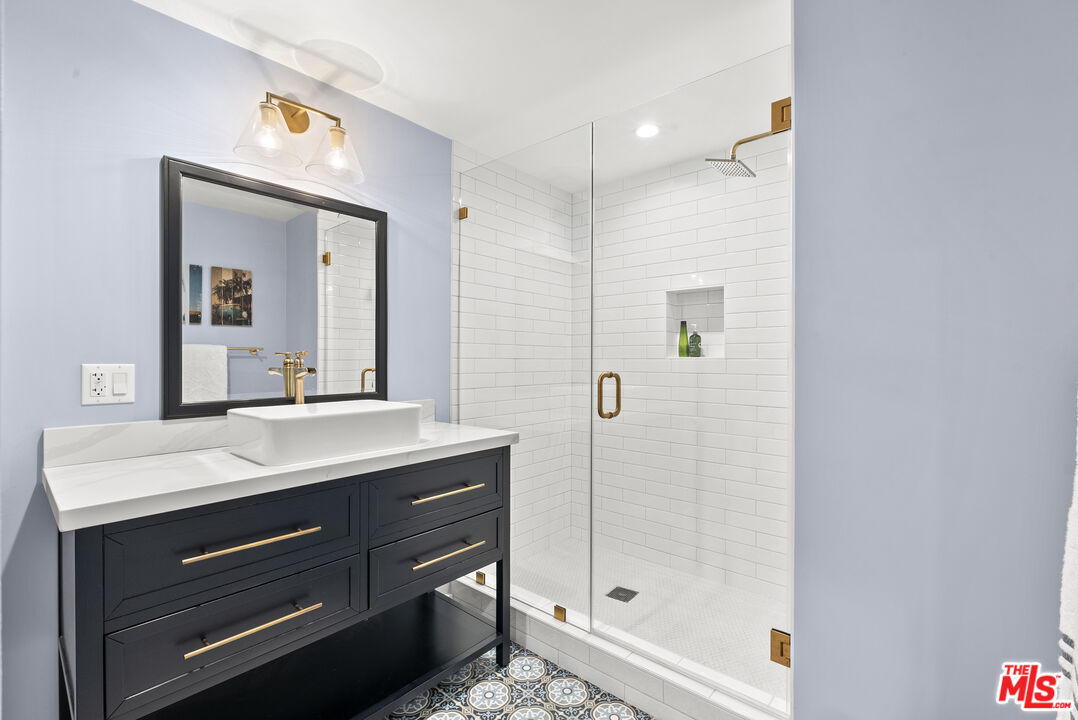 7250 Franklin Avenue, Unit 616 Los Angeles, CA 90046 - Photo 16 of 32