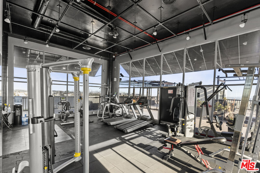 7250 Franklin Avenue, Unit 616 Los Angeles, CA 90046 - Photo 26 of 32