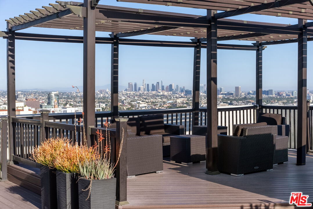 7250 Franklin Avenue, Unit 616 Los Angeles, CA 90046 - Photo 29 of 32