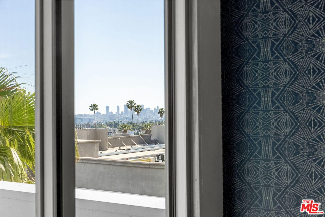 7250 Franklin Avenue, Unit 616 Los Angeles, CA 90046 - Photo 10 of 32