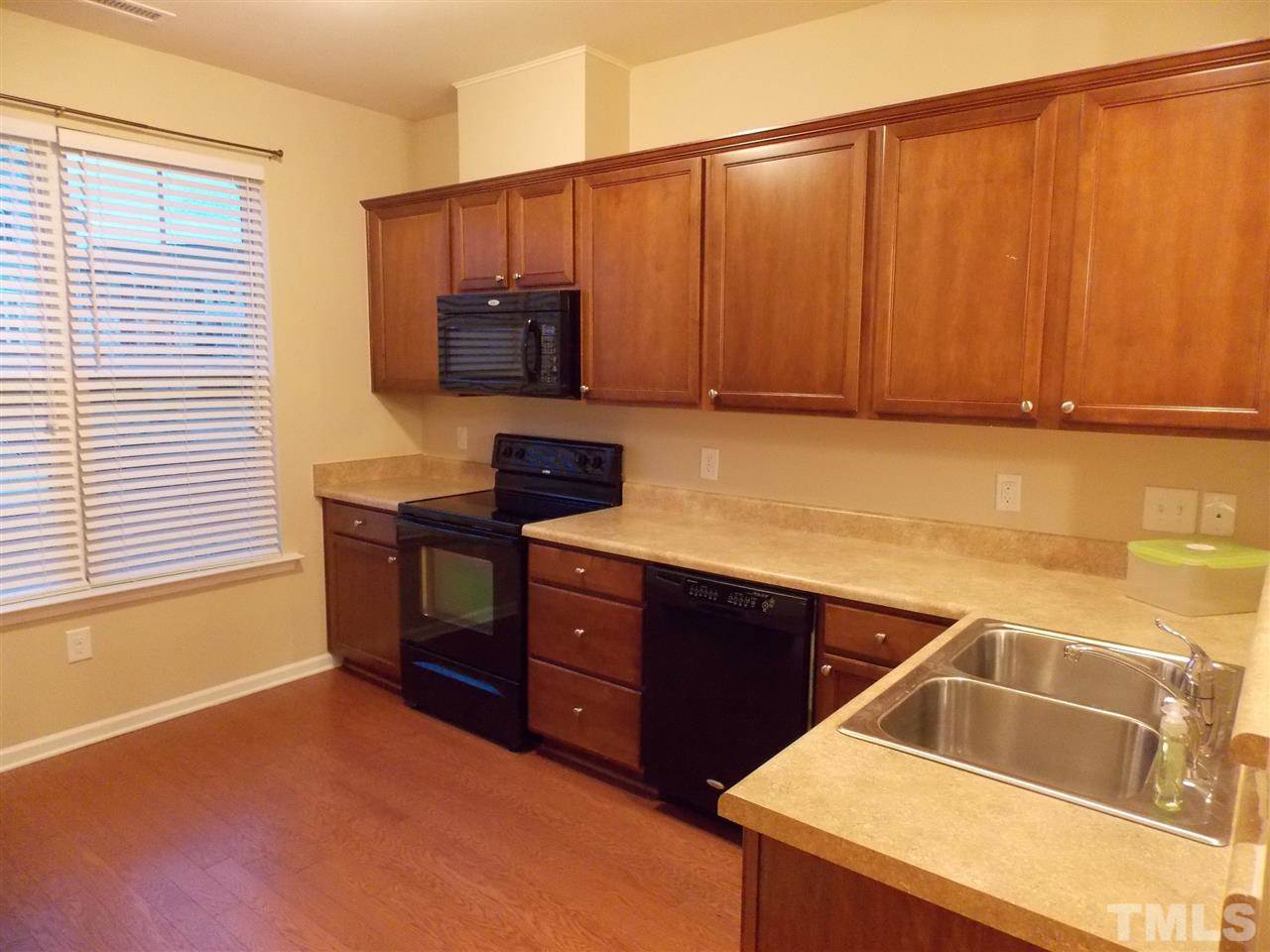 2952 Berkeley Springs Place Raleigh, NC 27616 - Photo 3 of 15
