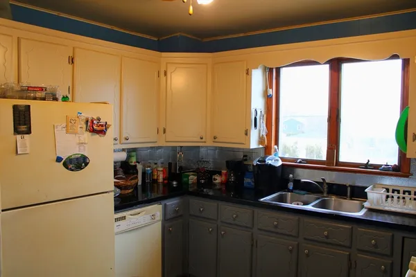 $479,900 | 186 Spencer Street, Fall River, MA 02721