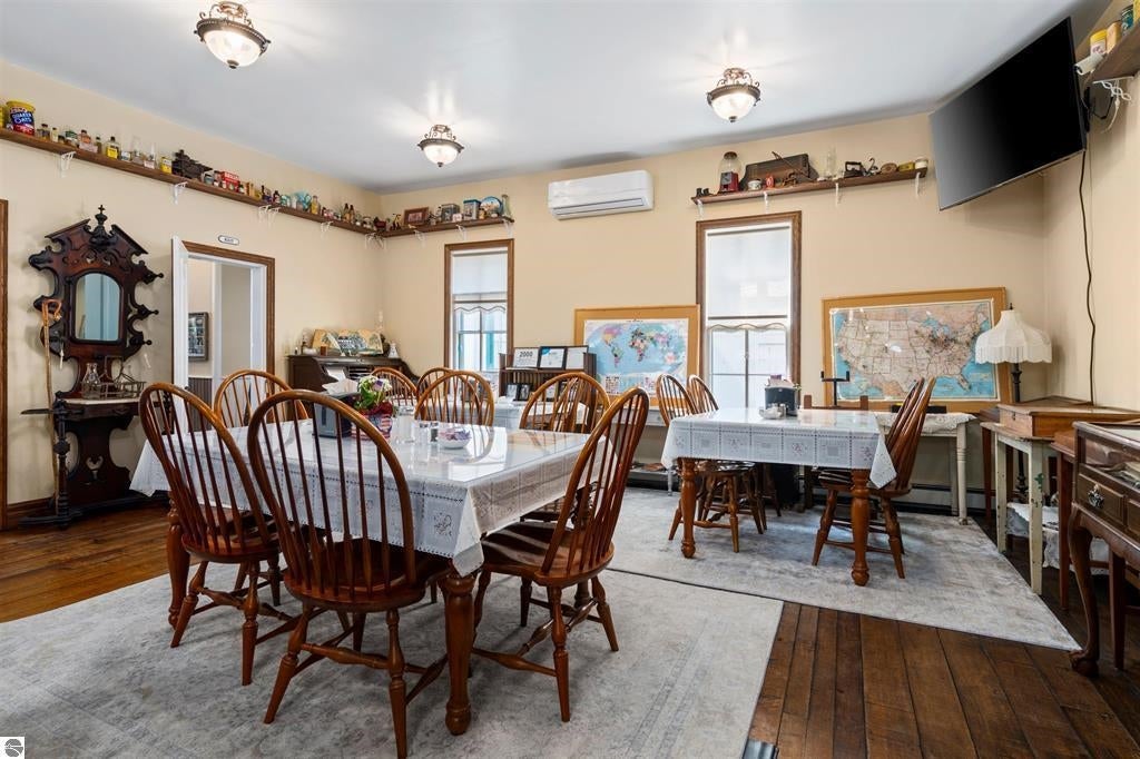 18599 Mission Road Traverse City, MI 49686 - Photo 29 of 52 Gallery Image 29