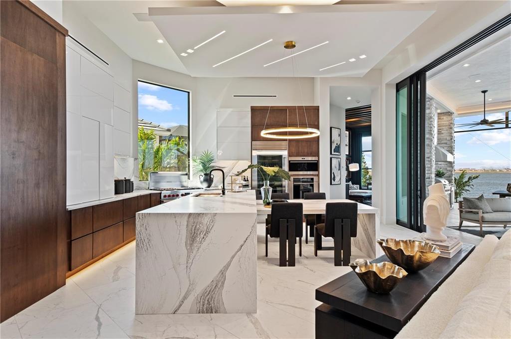 800 Blue Shell Loop Sarasota, FL 34240 - Photo 15 of 52 Gallery Image 15