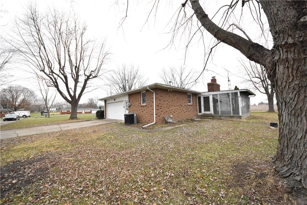 3361 North Talley Road Columbus, IN 47203 - Photo 12 of 18 Gallery Image 12