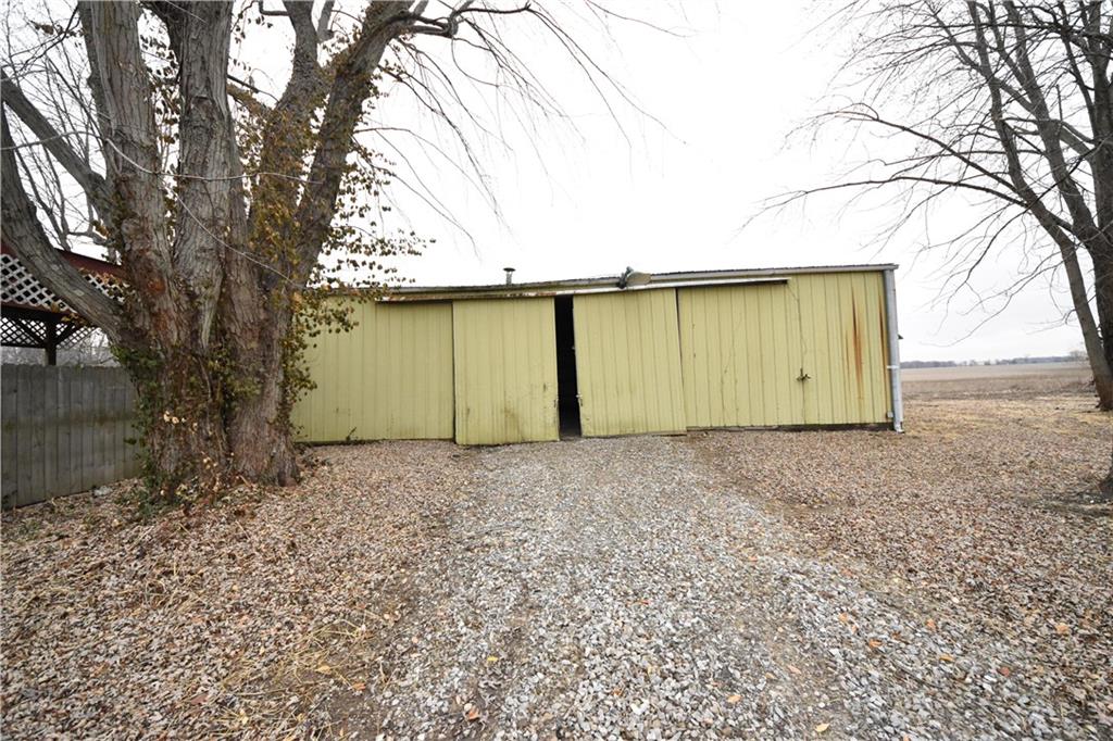 3361 North Talley Road Columbus, IN 47203 - Photo 16 of 18 Gallery Image 16