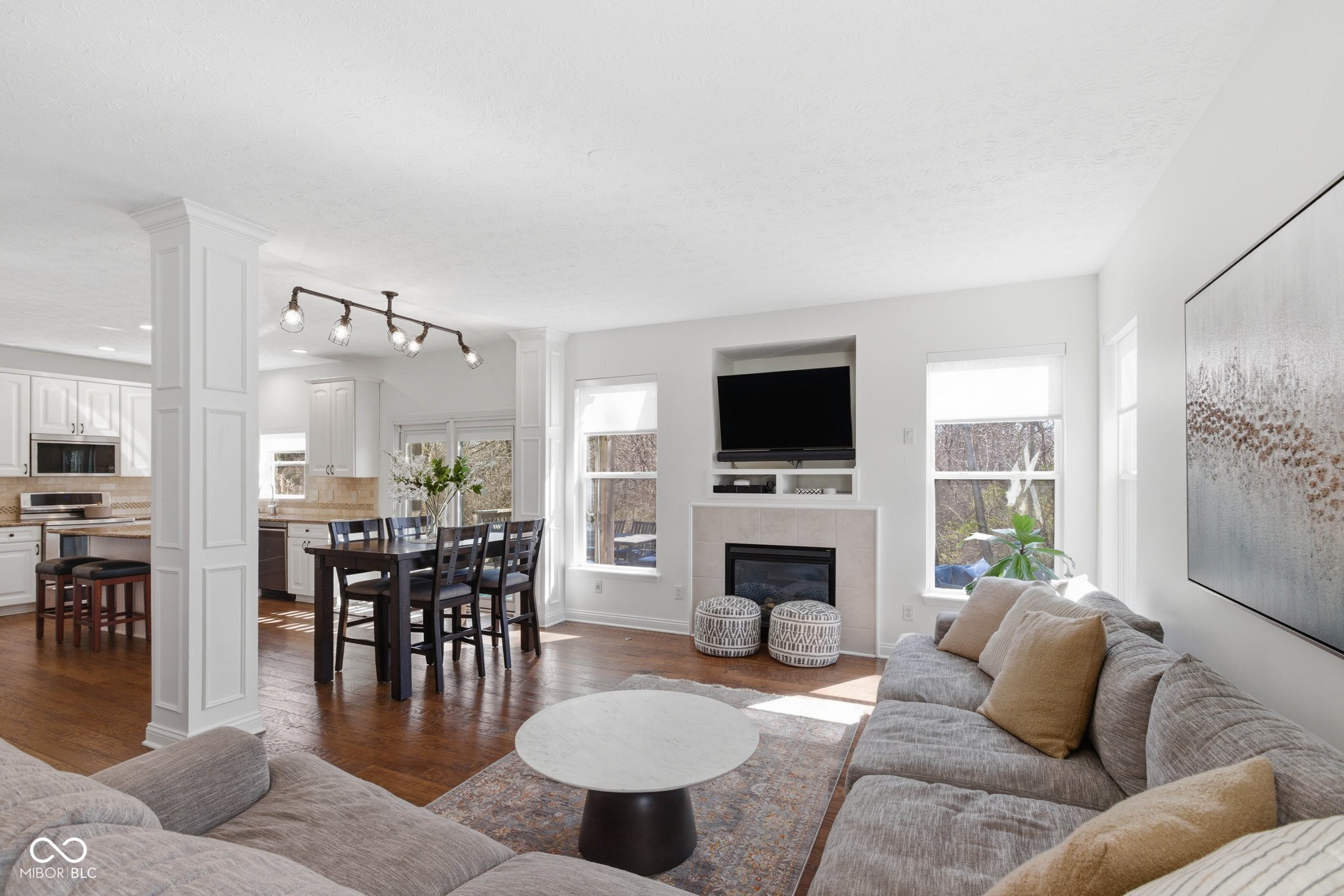 14211 Monarchy Lane Fishers, IN 46037 - Photo 15 of 38