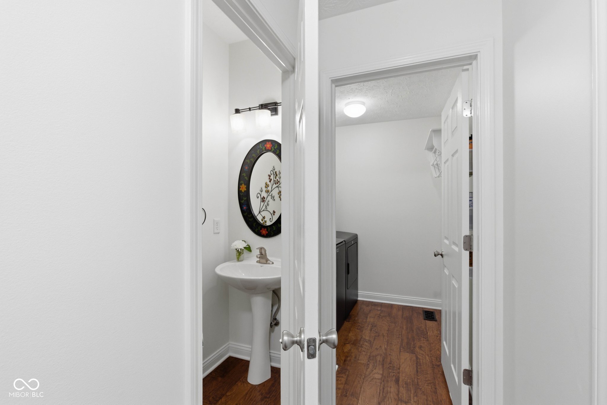 14211 Monarchy Lane Fishers, IN 46037 - Photo 18 of 38