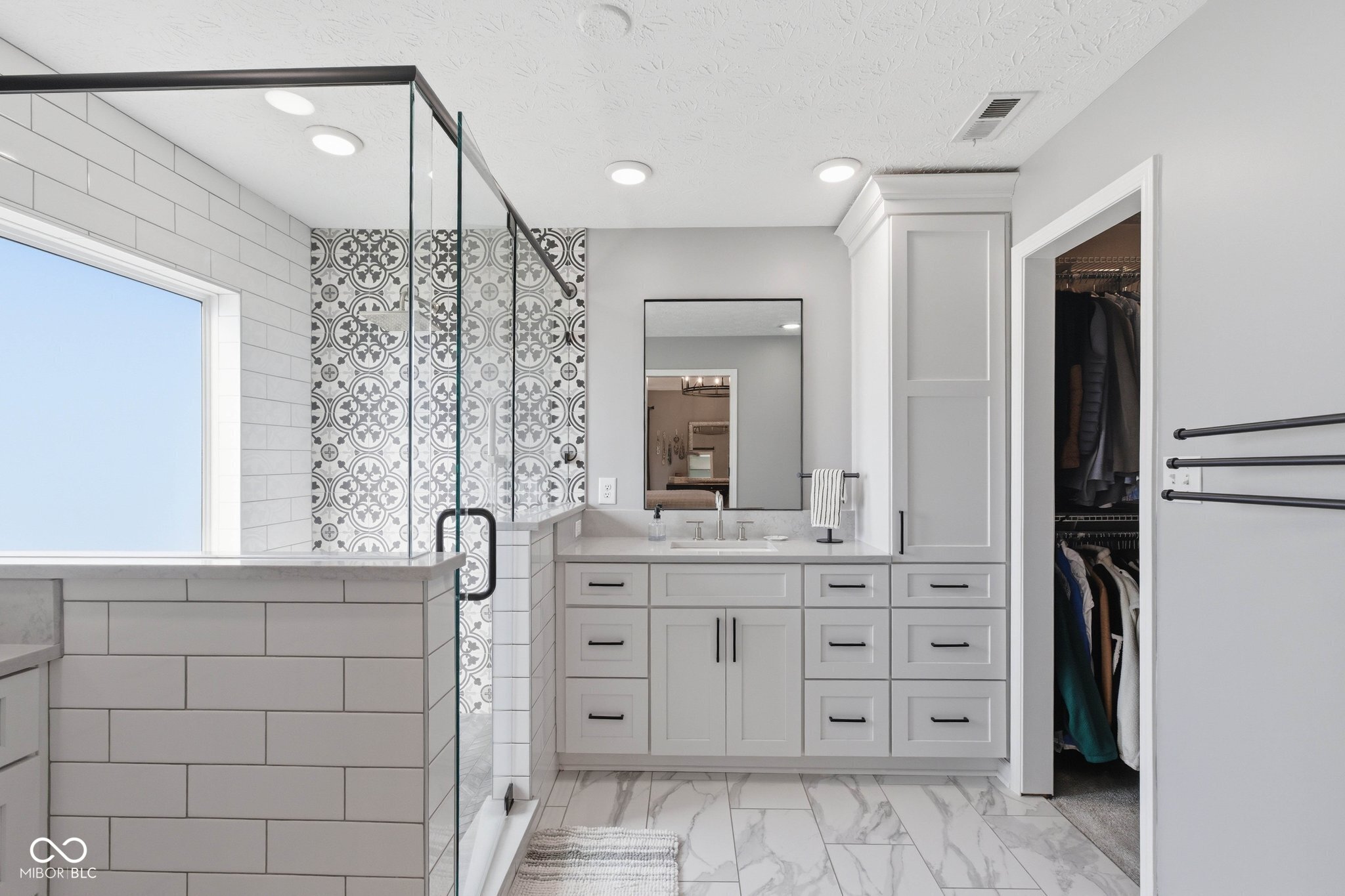 14211 Monarchy Lane Fishers, IN 46037 - Photo 22 of 38